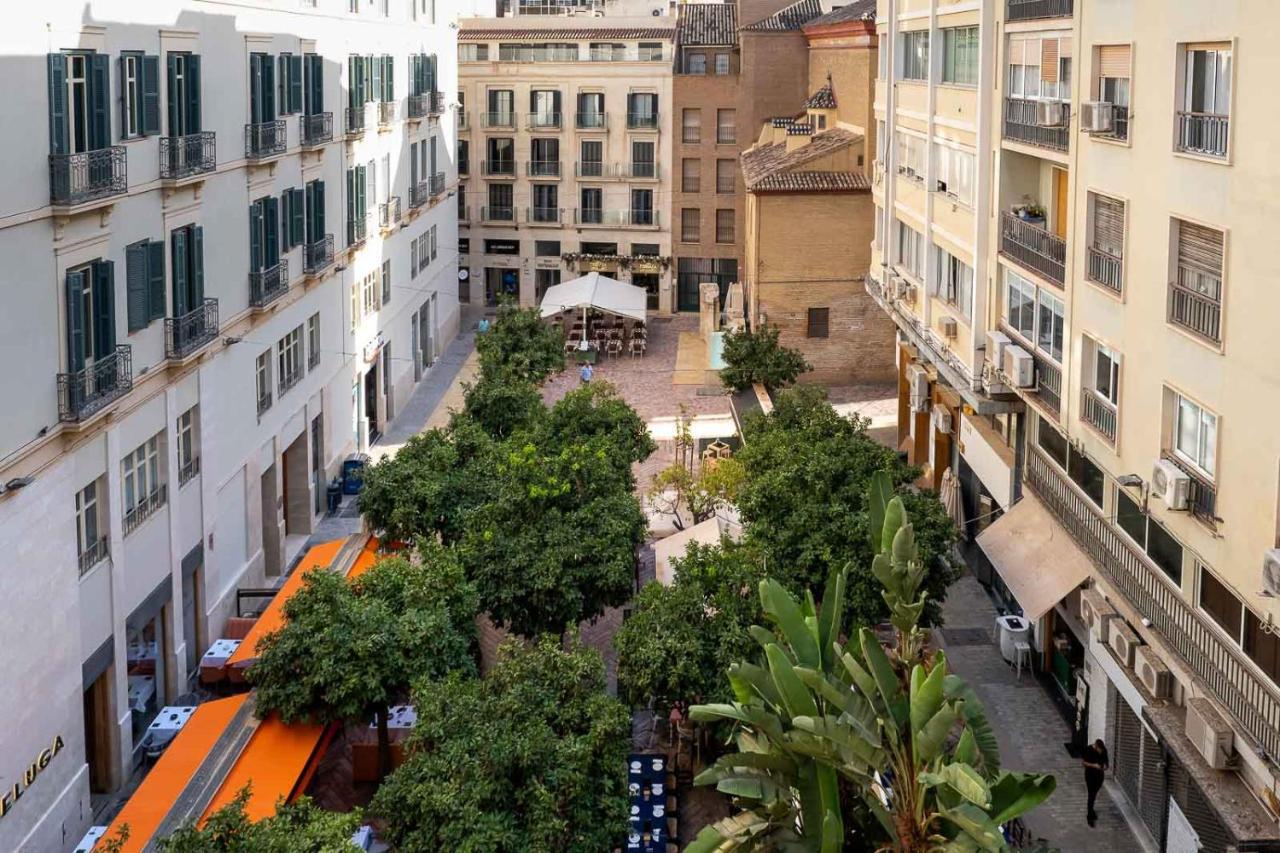 INMálaga Plaza De Las Flores Exterior foto
